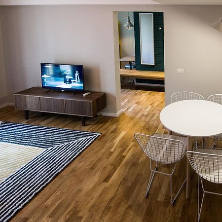 Old City Cosy Apartment Bucharest Luaran gambar
